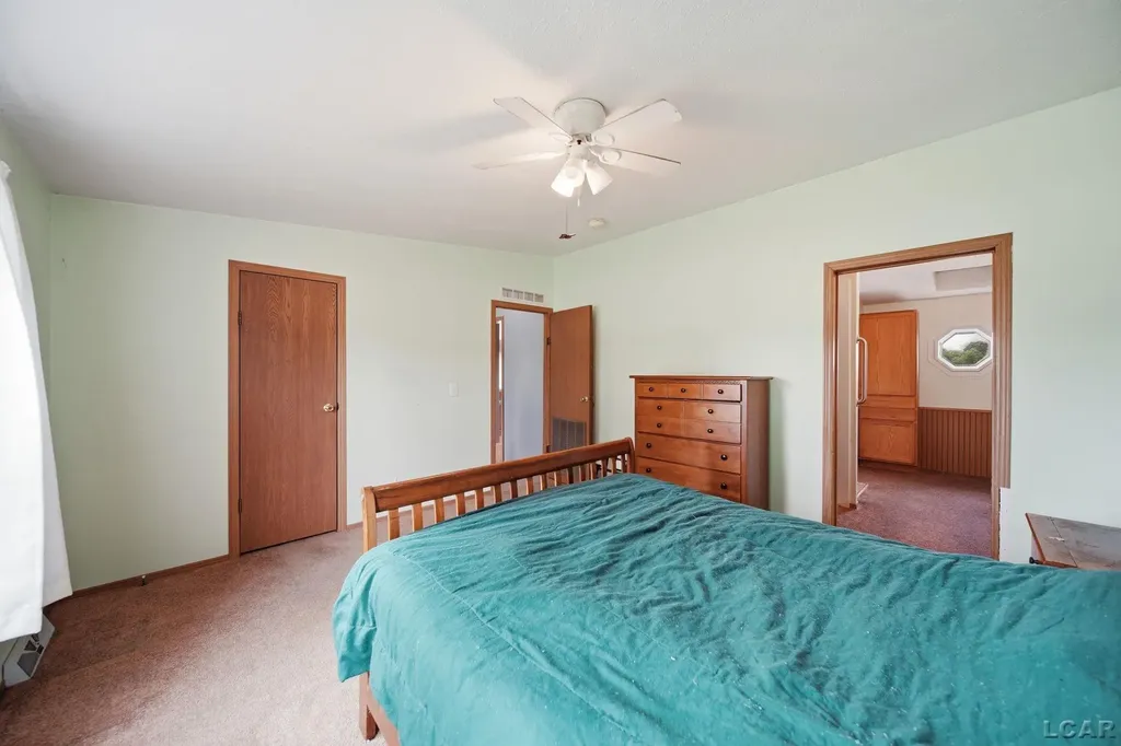 786 Brookview Drive Hudson City MI 49221