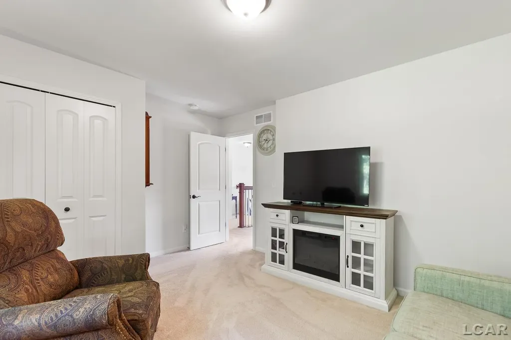 4018 Mckenna Drive Raisin Township MI 49221