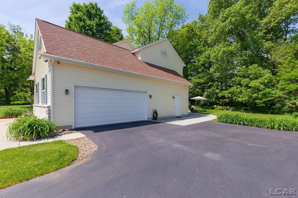 4018 Mckenna Drive Raisin Township MI 49221