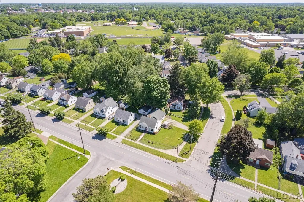 583 Riverside Avenue Adrian City MI 49221