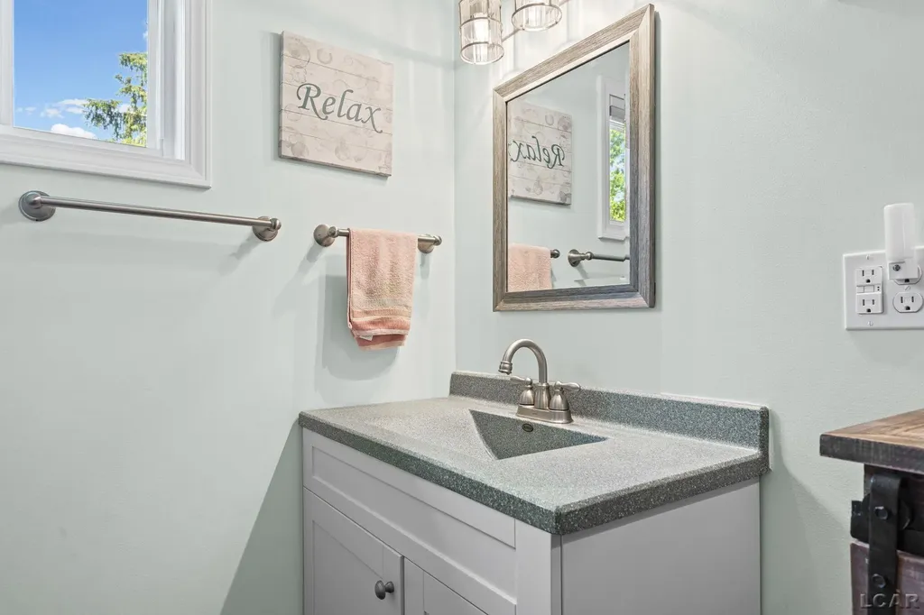 224 Kingsberry Court Blissfield Village MI 49228