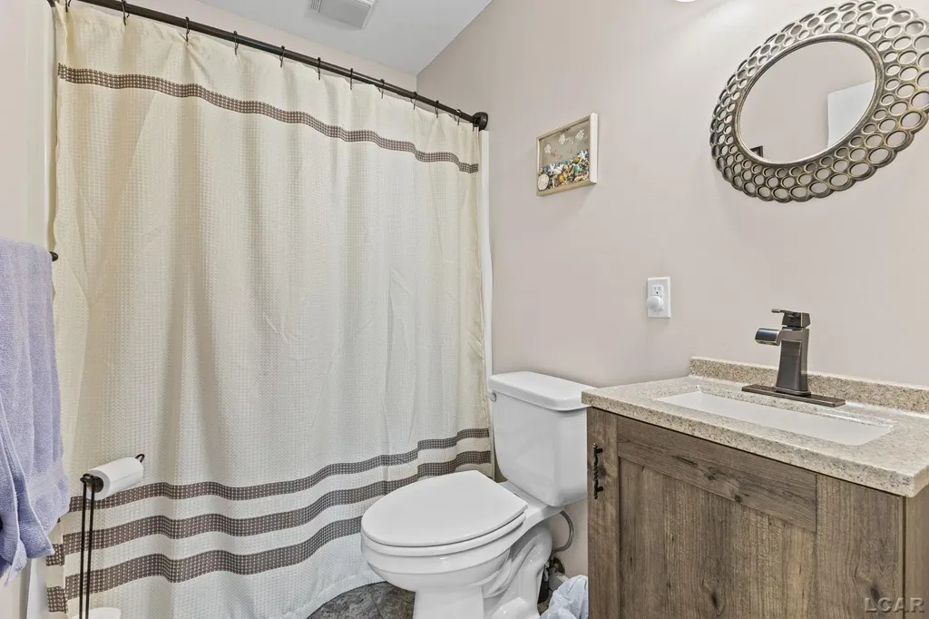224 Kingsberry Court Blissfield Village MI 49228