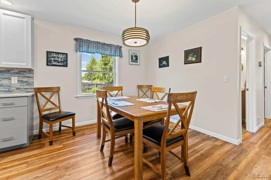 224 Kingsberry Court Blissfield Village MI 49228