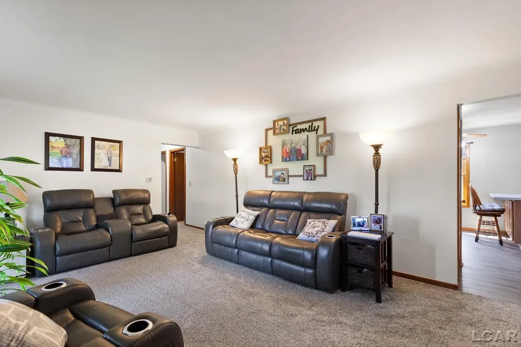 1462 Sand Creek Highway Madison Charter Township MI 49221