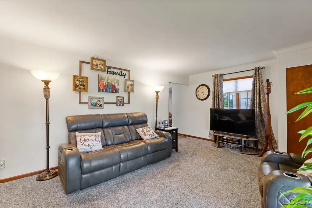 1462 Sand Creek Highway Madison Charter Township MI 49221