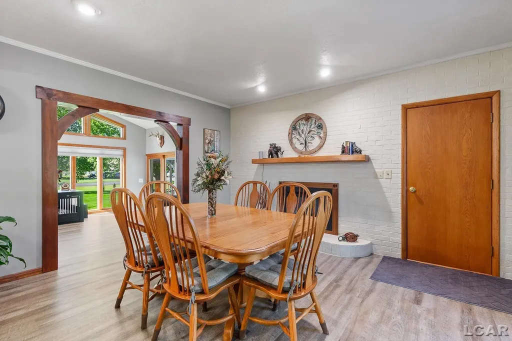 1462 Sand Creek Highway Madison Charter Township MI 49221