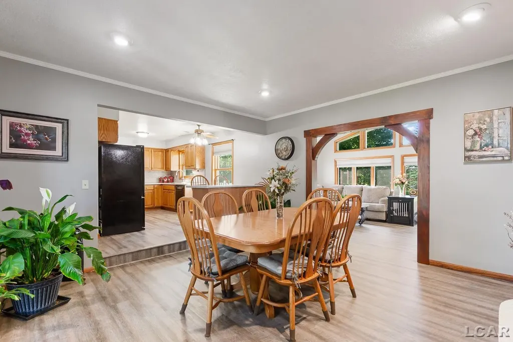 1462 Sand Creek Highway Madison Charter Township MI 49221