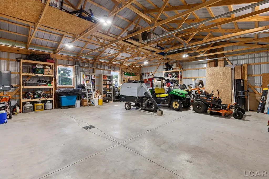 1462 Sand Creek Highway Madison Charter Township MI 49221