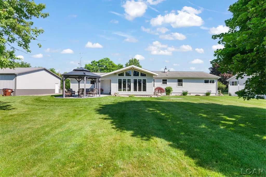1462 Sand Creek Highway Madison Charter Township MI 49221