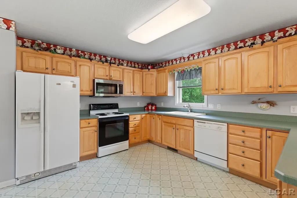 13525 Lawrence Road Hudson Township MI 49247