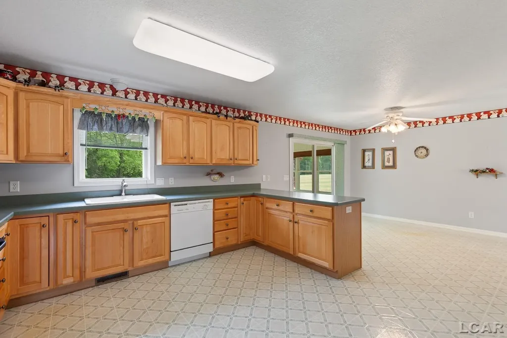13525 Lawrence Road Hudson Township MI 49247