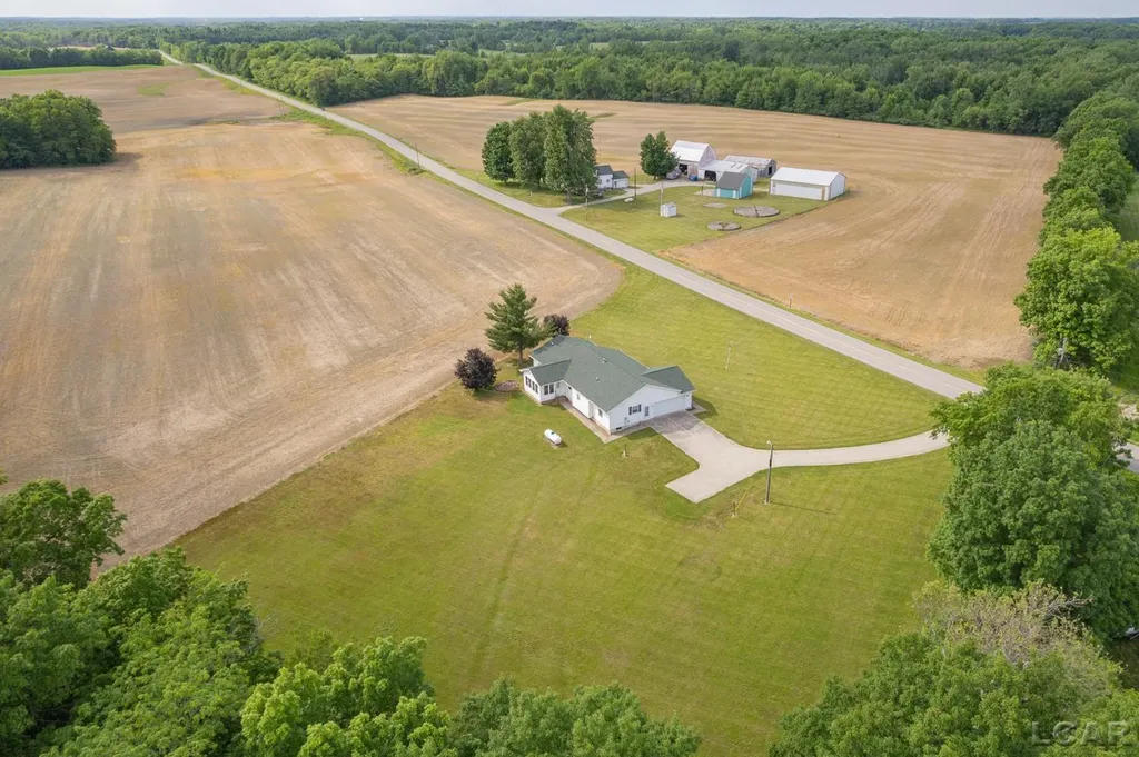 13525 Lawrence Road Hudson Township MI 49247