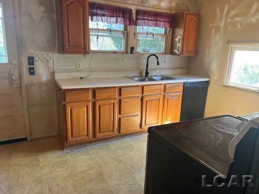 714 King Street Bedford Township MI 48182