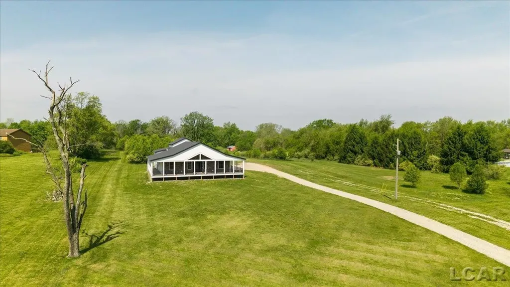 8810 Stephenson Road Cambridge Township MI 49265