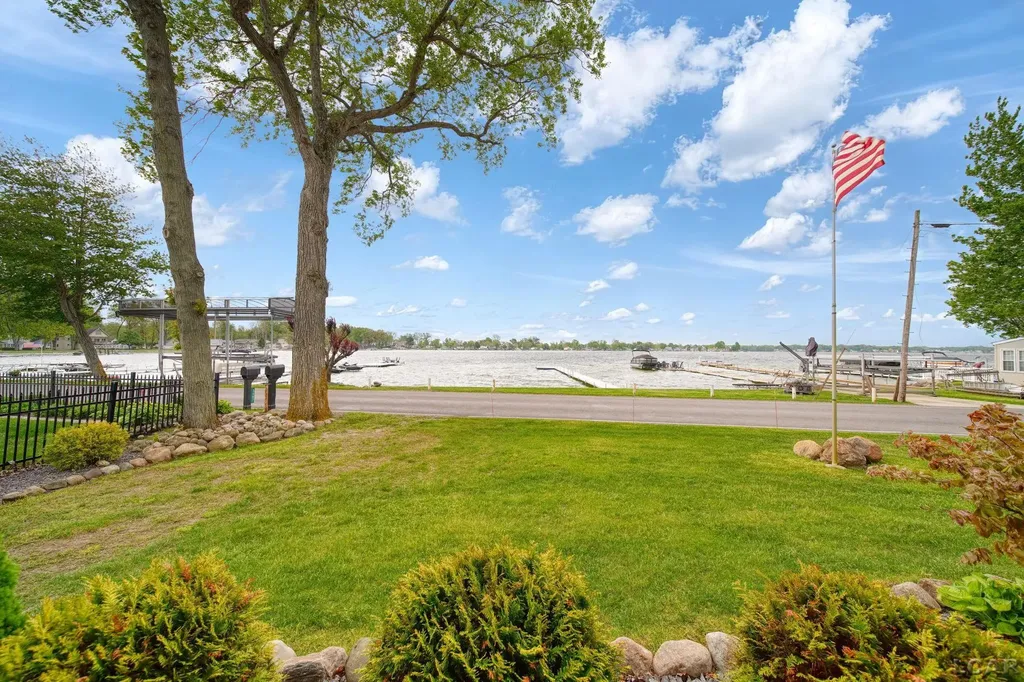 3493 Round Lake Highway Rollin Township MI 49253