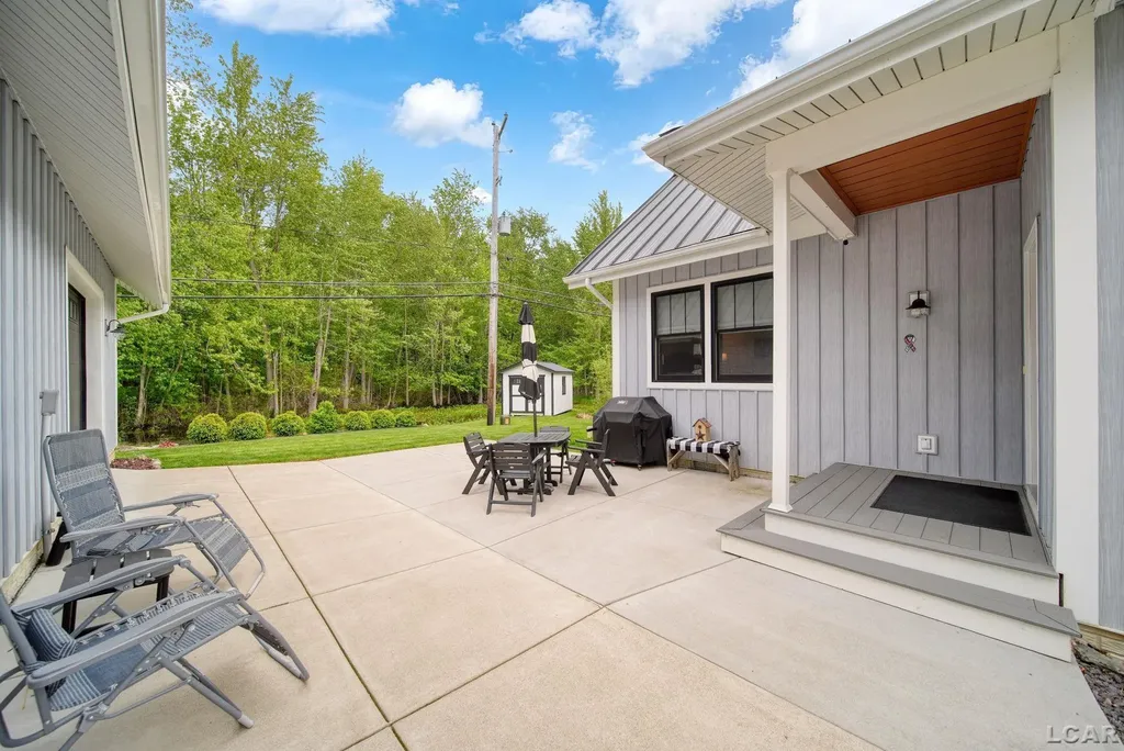 3493 Round Lake Highway Rollin Township MI 49253