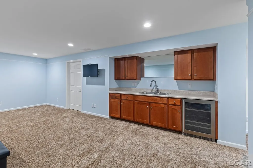 587 Ridge Lane Tecumseh City MI 49286