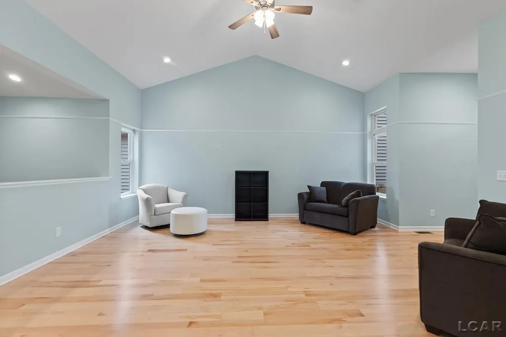 587 Ridge Lane Tecumseh City MI 49286