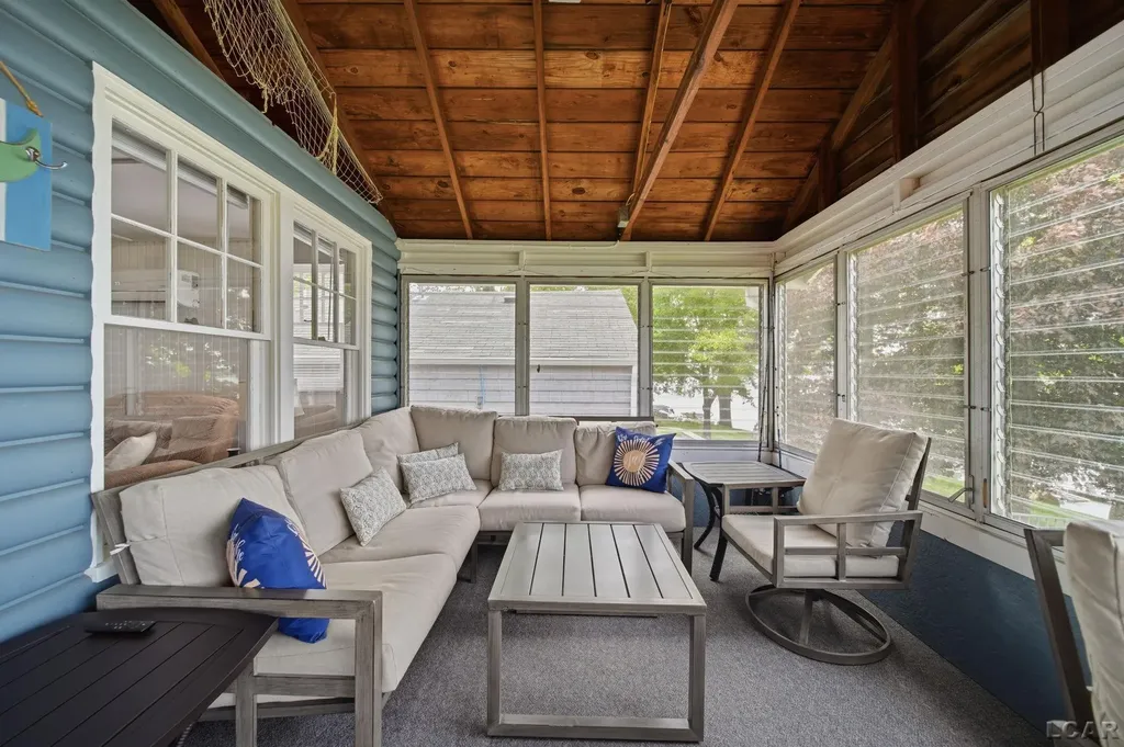 4834 Round Lake Highway Woodstock Township MI 49253