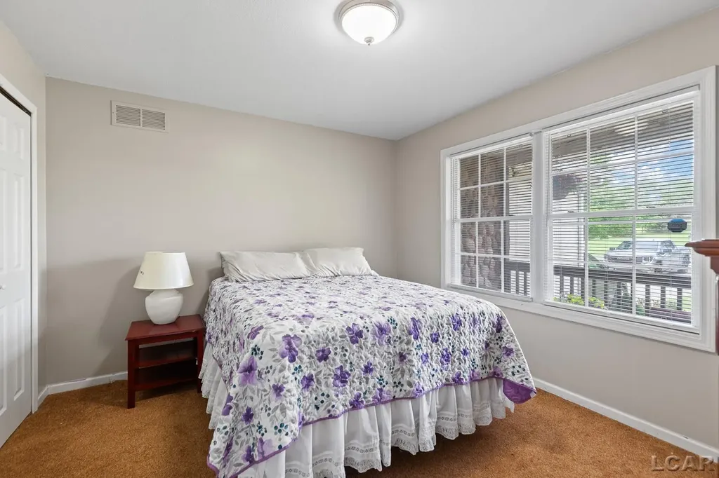 6483 Pocklington Road Raisin Township MI 49229