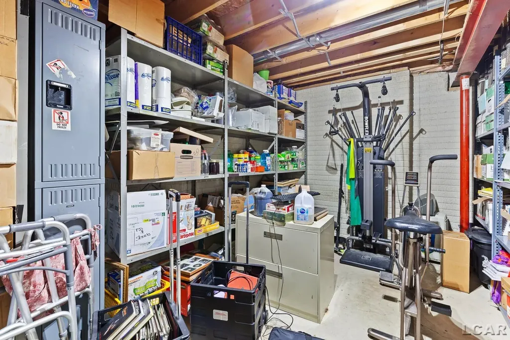 6483 Pocklington Road Raisin Township MI 49229