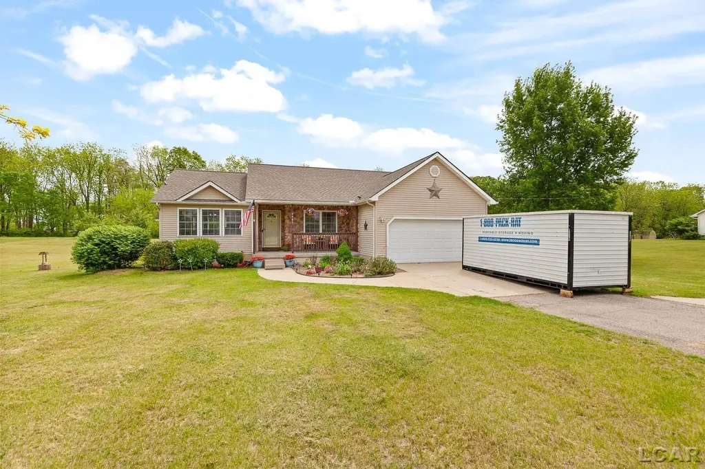 6483 Pocklington Road Raisin Township MI 49229