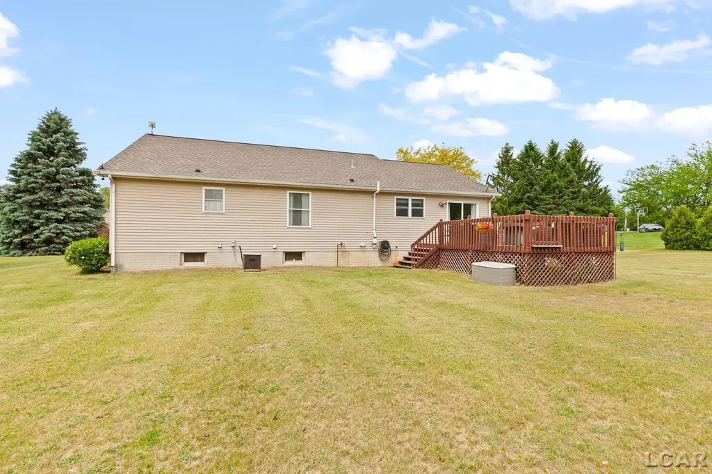 6483 Pocklington Road Raisin Township MI 49229