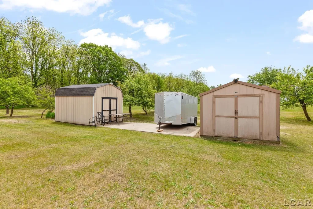 6483 Pocklington Road Raisin Township MI 49229