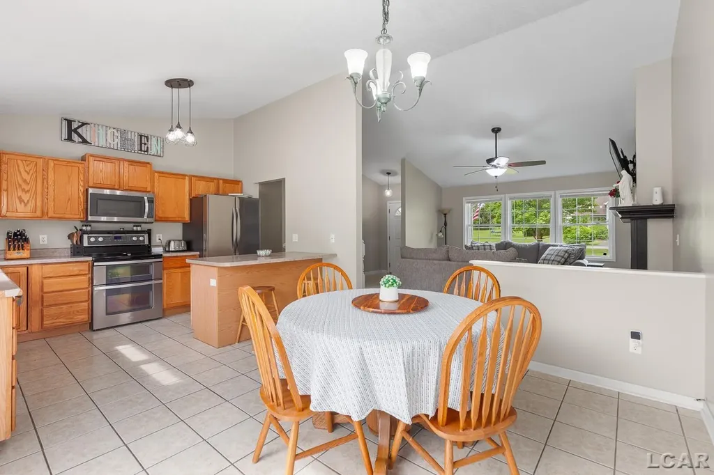 6483 Pocklington Road Raisin Township MI 49229