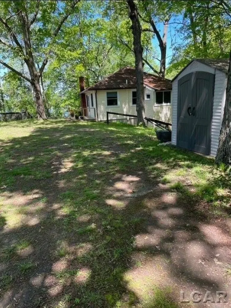 1721 Valley Ct. Court Norvell Township MI 49230