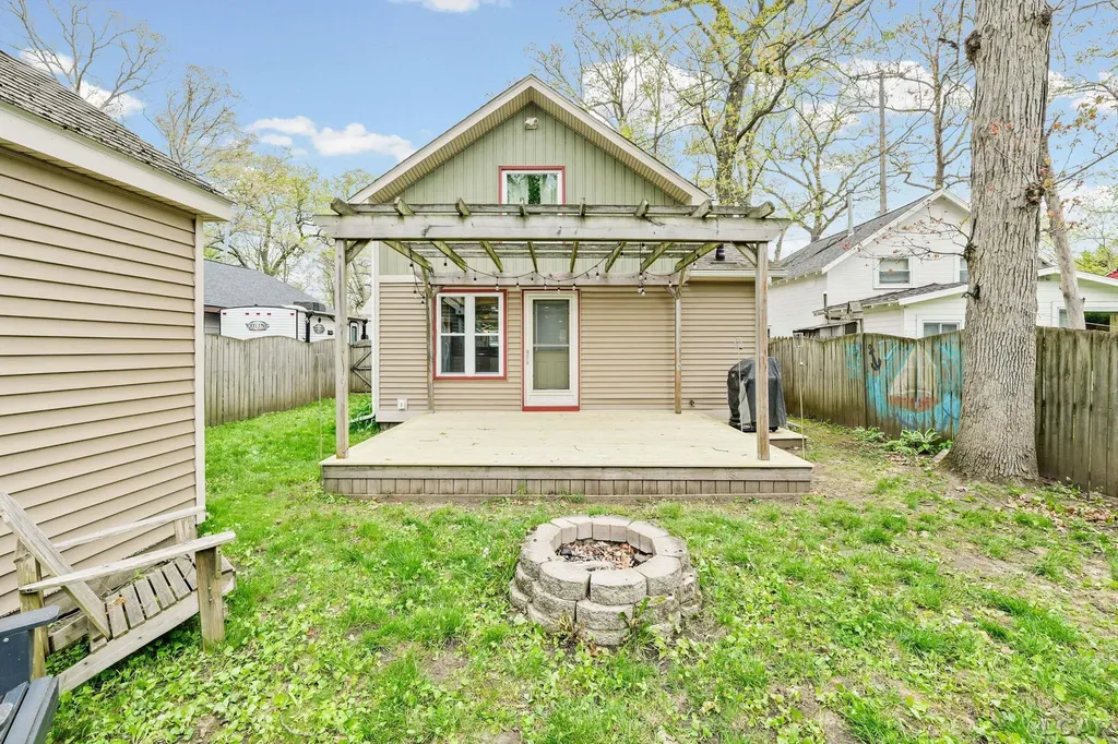 2128 Glenwood Court Norvell Township MI 49230