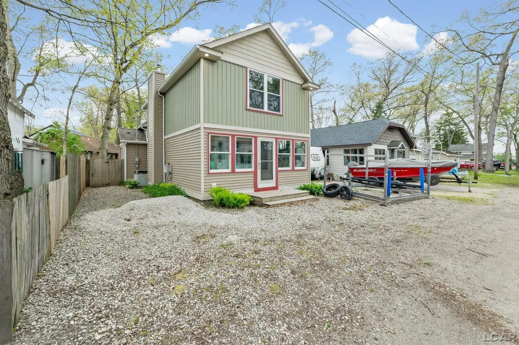 2128 Glenwood Court Norvell Township MI 49230