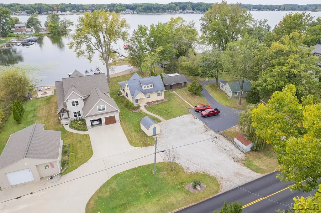 4547 Round Lake Highway Woodstock Township MI 49253