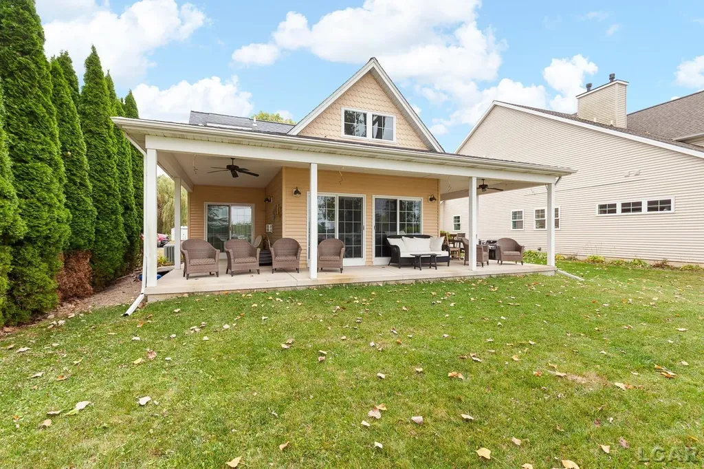 4547 Round Lake Highway Woodstock Township MI 49253