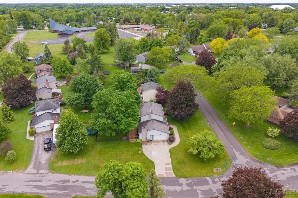 1113 Glendale Avenue Adrian City MI 49221