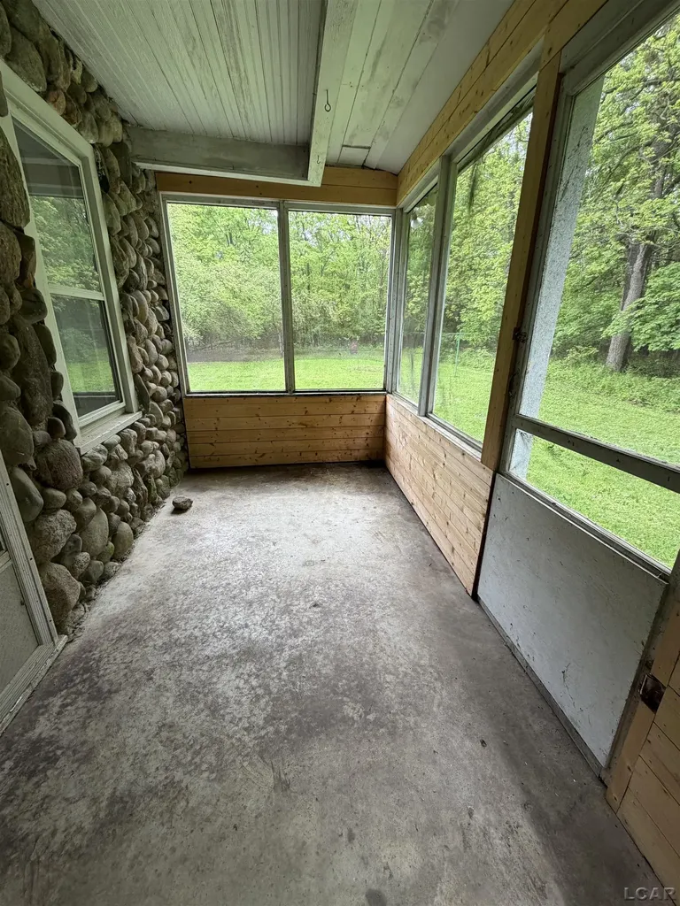 9620 Moreland Road Somerset Township MI 49249