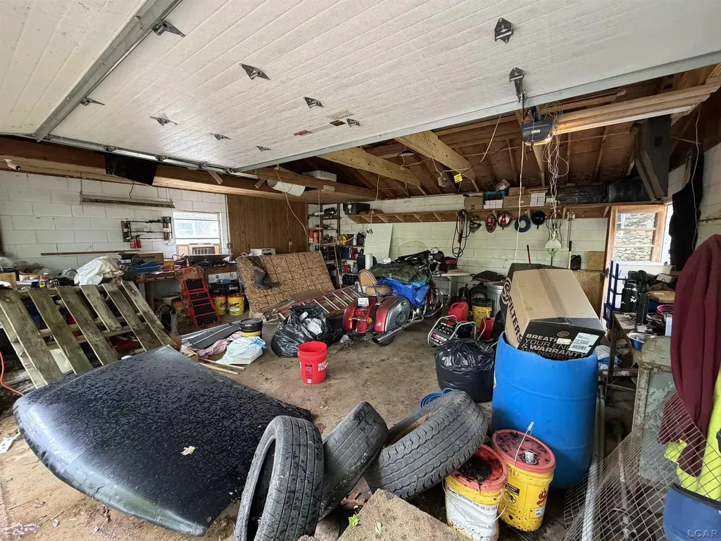 9620 Moreland Road Somerset Township MI 49249