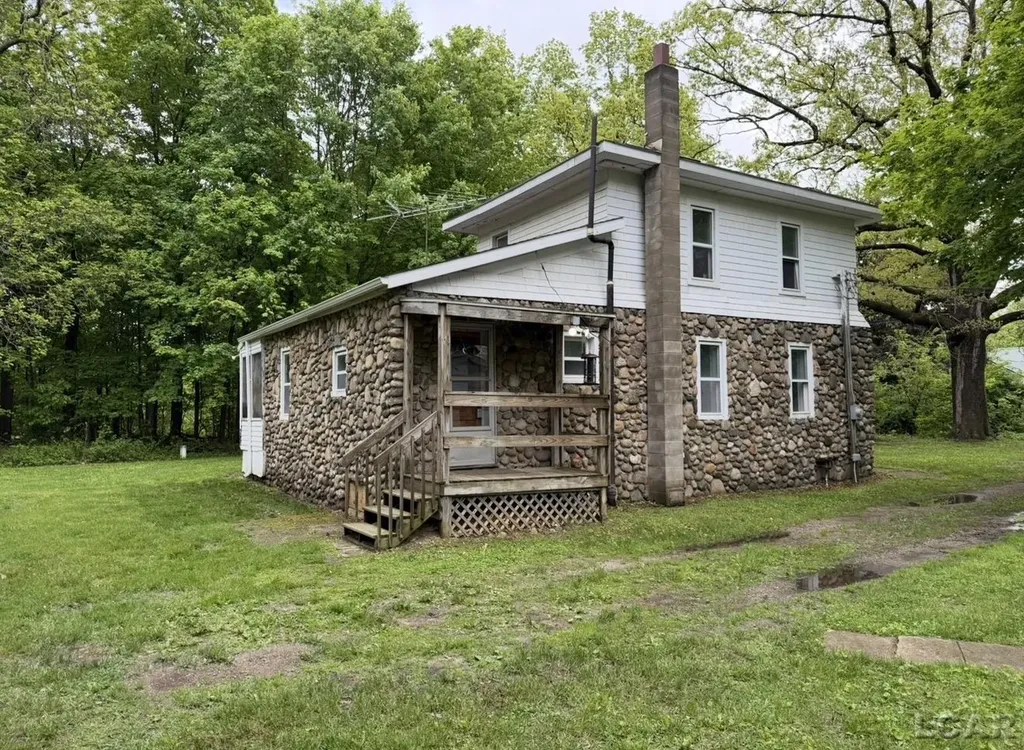 9620 Moreland Road Somerset Township MI 49249