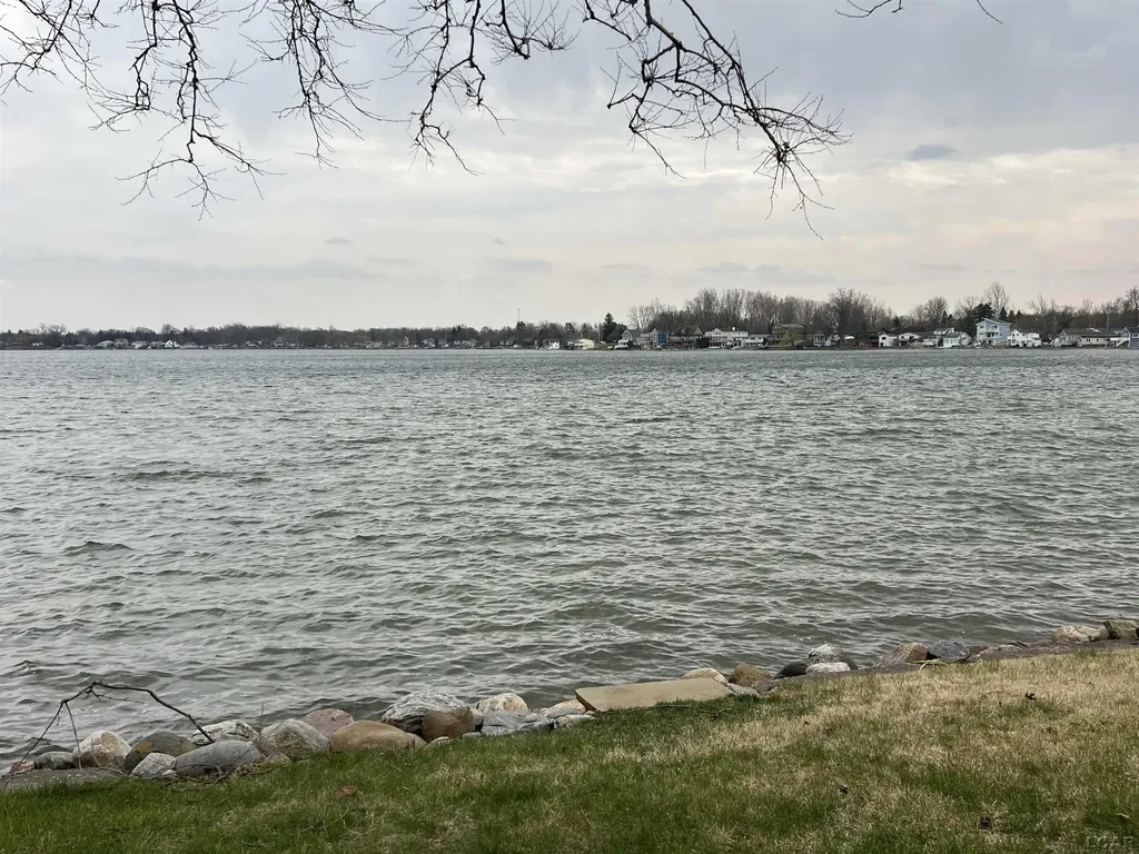 11698 Elm Park Drive Rollin Township MI 49253