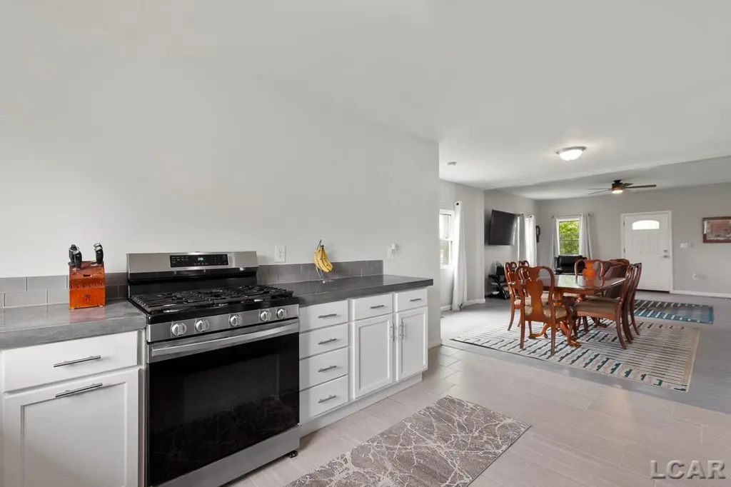 9024 W Carleton Road Dover Township MI 49235