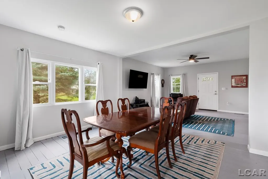 9024 W Carleton Road Dover Township MI 49235