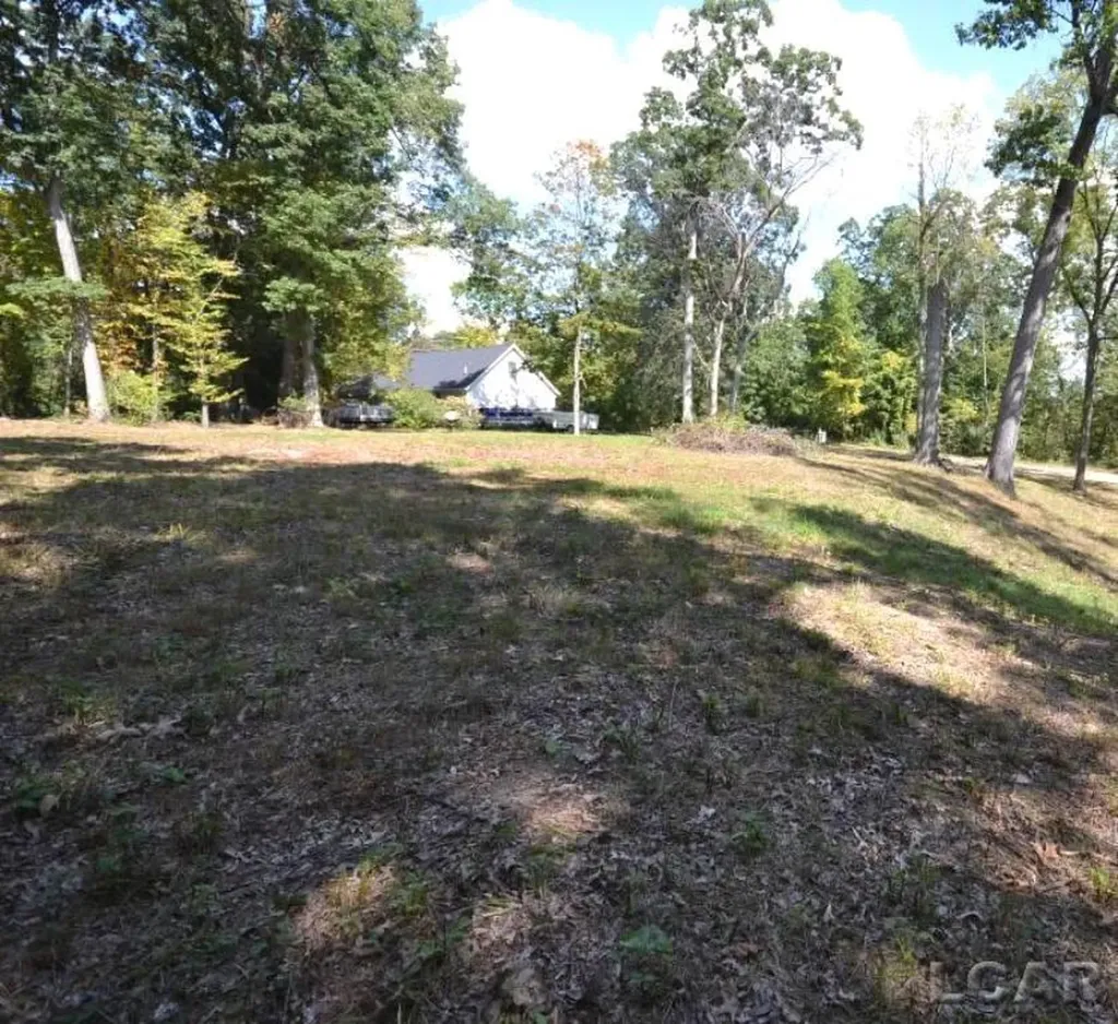 Lots 274-276 Southlawn Circle Somerset Township MI 49249