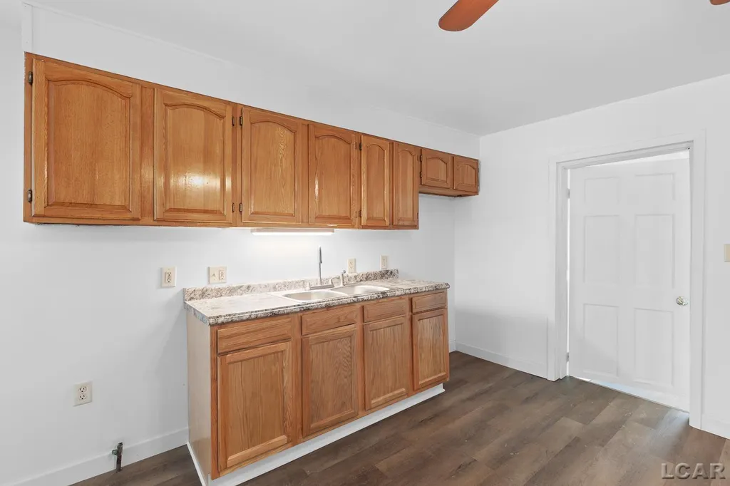 11943 W Us 223 Highway Onsted Village MI 49265