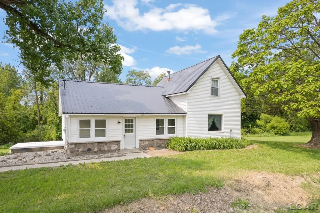 11943 W Us 223 Highway Onsted Village MI 49265