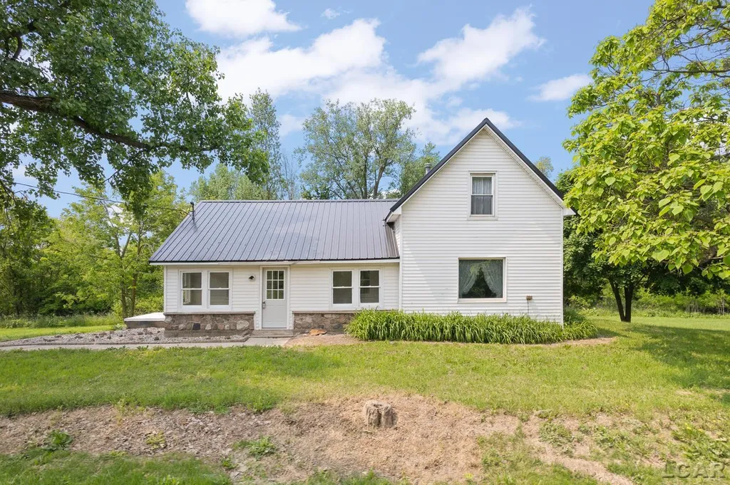 11943 W Us 223 Highway Onsted Village MI 49265