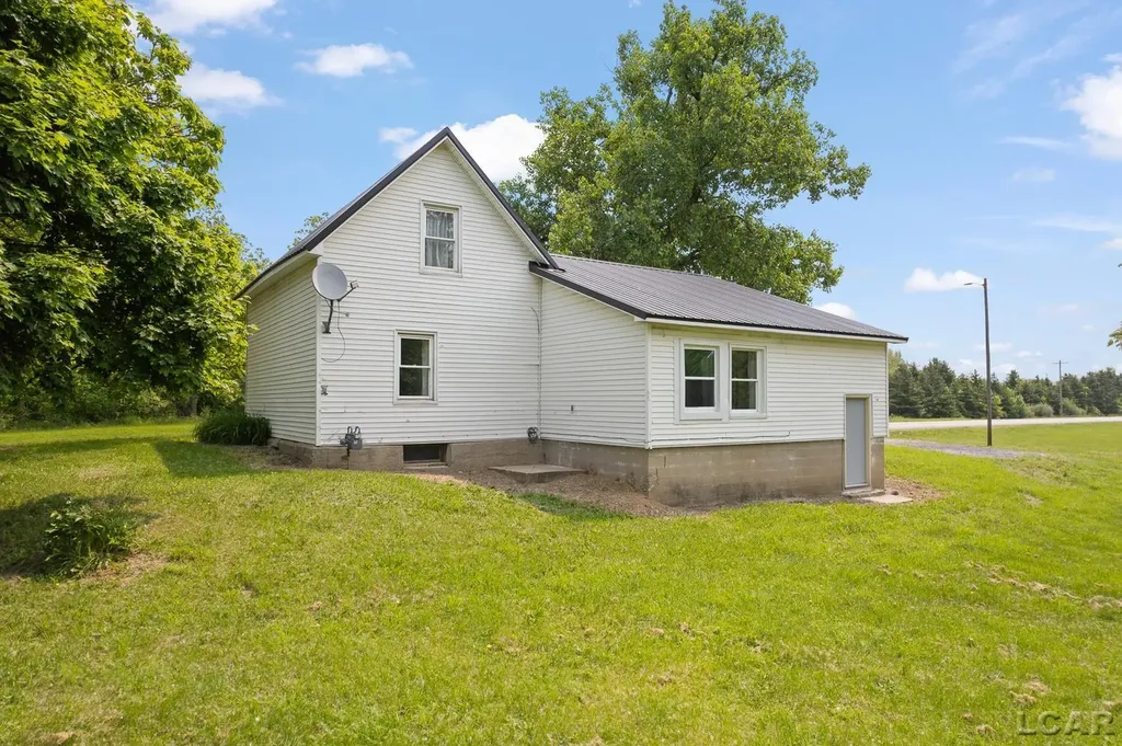 11943 W Us 223 Highway Onsted Village MI 49265