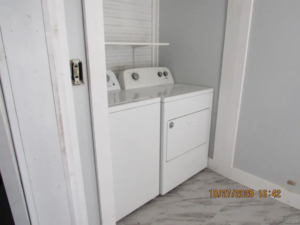 413 W Pottawatamie Street Tecumseh City MI 49286