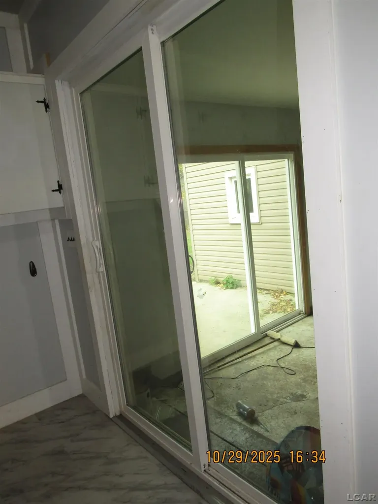 413 W Pottawatamie Street Tecumseh City MI 49286