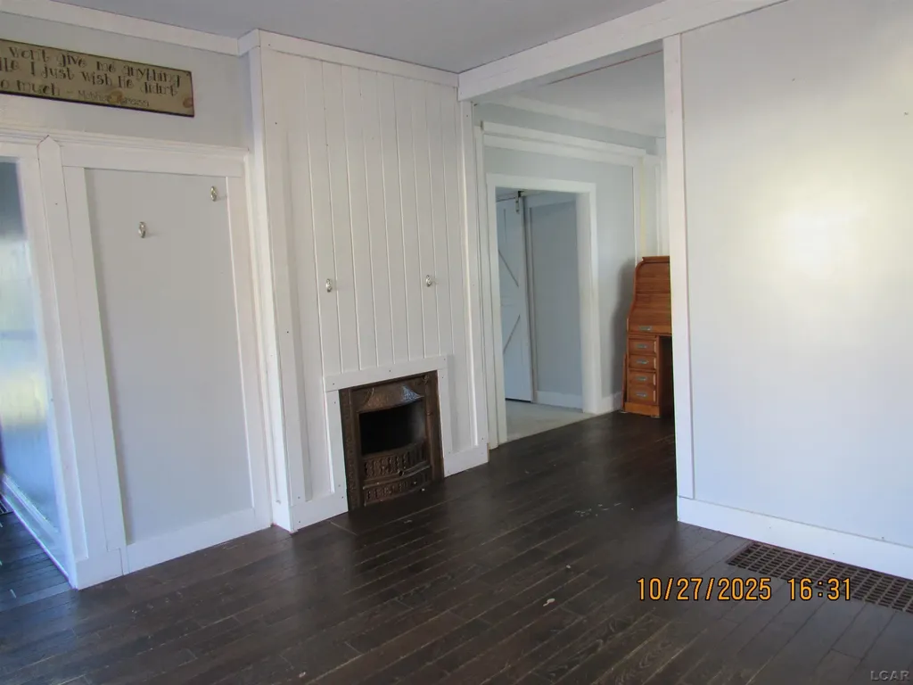 413 W Pottawatamie Street Tecumseh City MI 49286