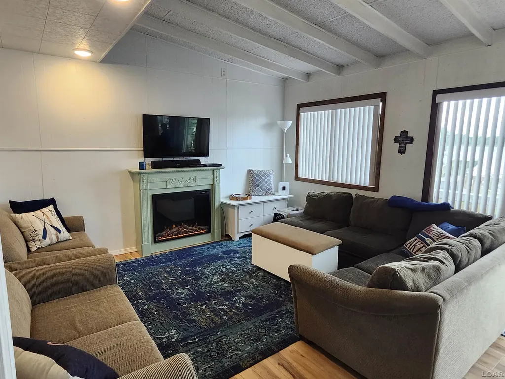 271 E Rose Lake Road Ovid Township MI 49036